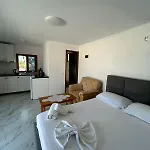 Vjollca's *