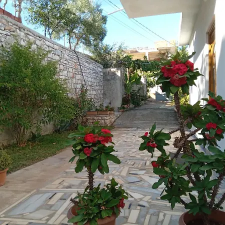 Vjollca's * Sarande