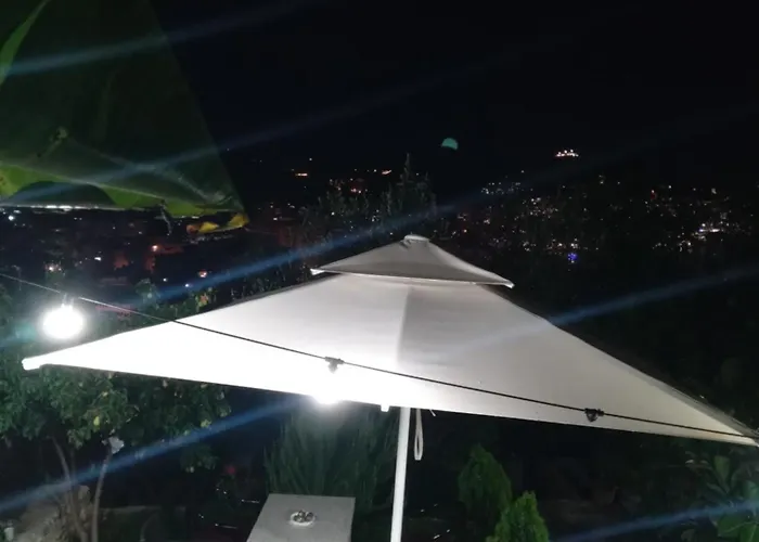 Casa de Férias Vjollca's *